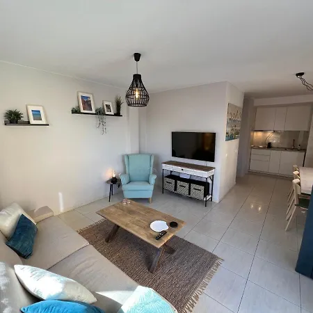Casa Carrera - Spacious 2-bed In The Heart Of
