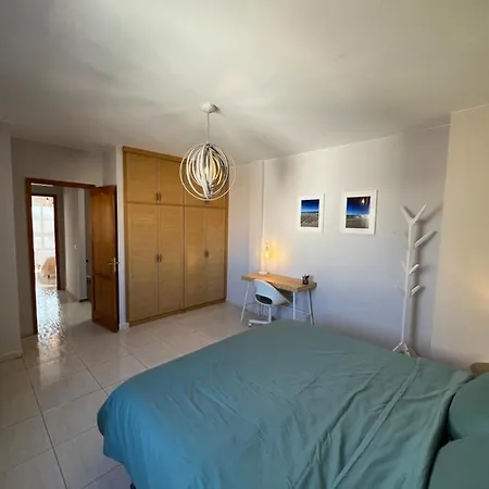Casa Carrera - Spacious 2-bed In The Heart Of